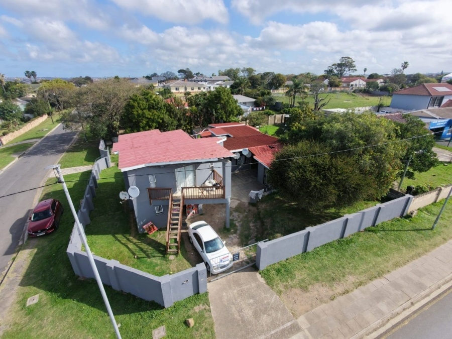 8 Bedroom Property for Sale in Amalinda Eastern Cape